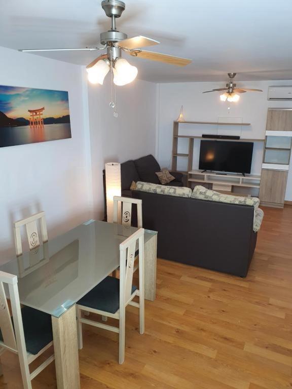 3F, Aire Acondic, 80M2, 2 Dormitorios, 4 Huespedes, Wifi Gratis La Linea de la Concepcion Bagian luar foto